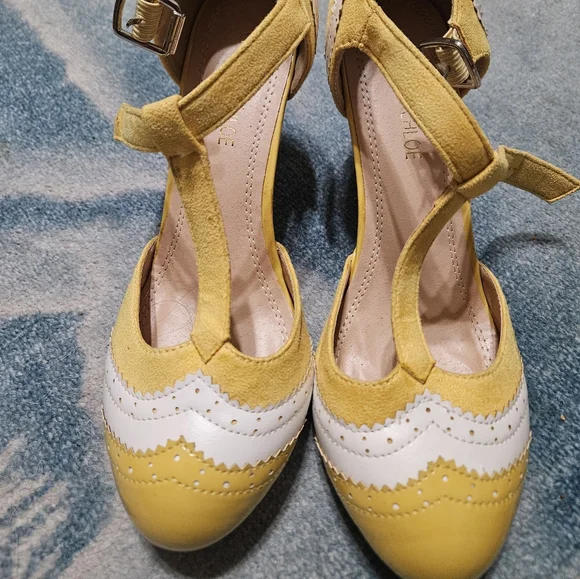 Chase & Chloe Yellow and White Women's T-Strap Heels - Picture 2 of 4